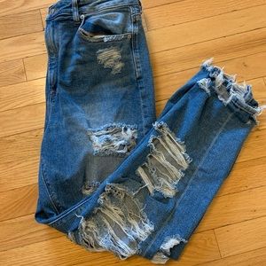 American eagle ripped mom jeans